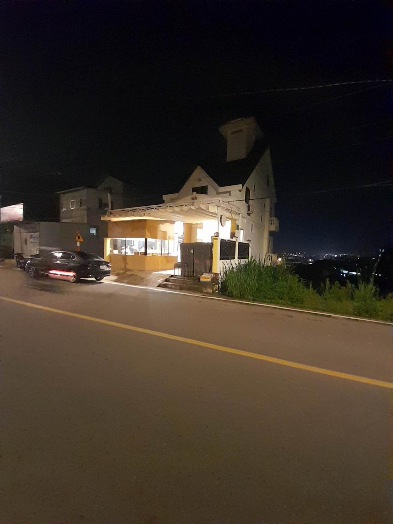 S Villa Hotel Далат Екстер'єр фото